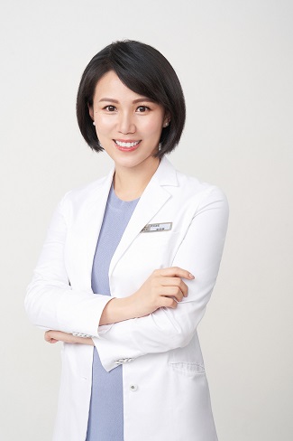 指甲護理專家李安騏