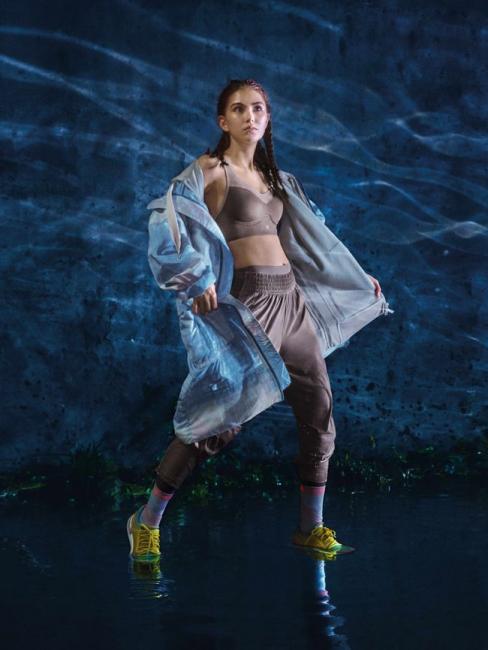 昆凌adidas by Stella McCartney Club Collective系列