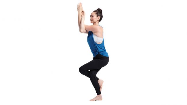 鷹式 Eagle pose