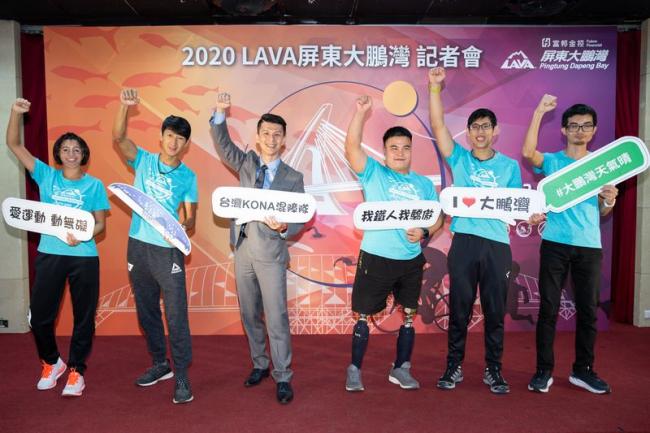 台灣師範大學特教系主任姜義村教授帶領身障組選手