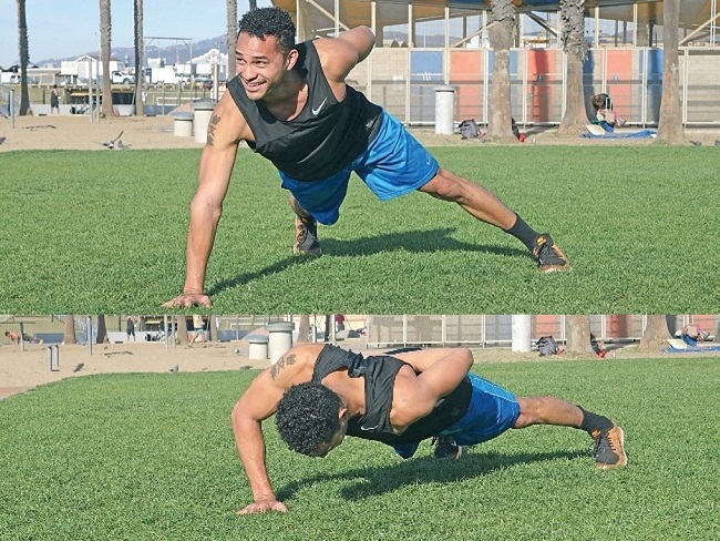 單手伏地挺身 ONE-ARM PUSH-UPS