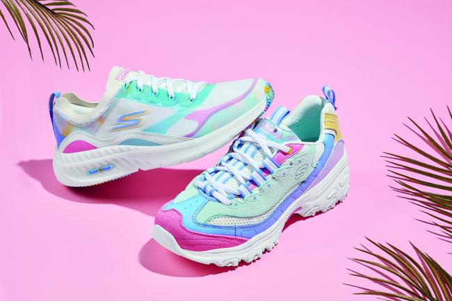SKECHERS 