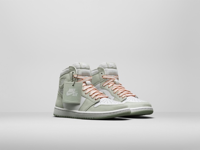 Women's Air Jordan I HI OG