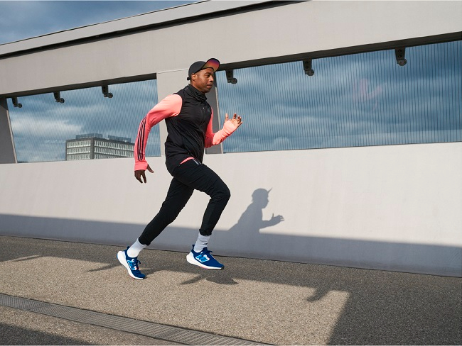 UltraBOOST 22男款跑鞋