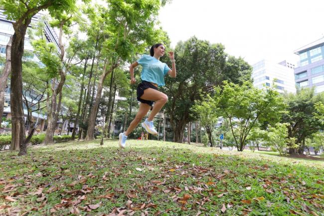 雷理莎找回跑步初衷，以家人為動力持續追奧運夢