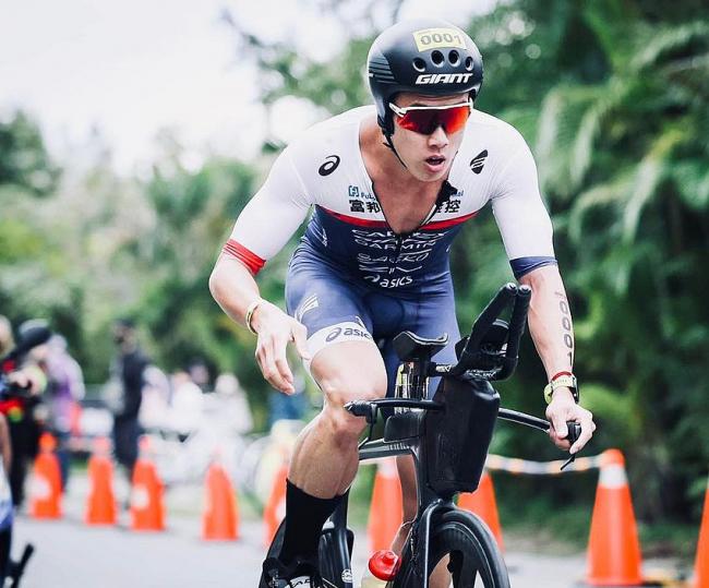 GARMIN TRI 營戰三鐵訓練班，由鐵人王者張團畯擔任總教練，親自設計課程培訓學員