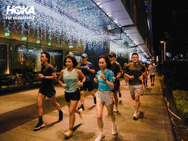 HOKA RUN CLUB