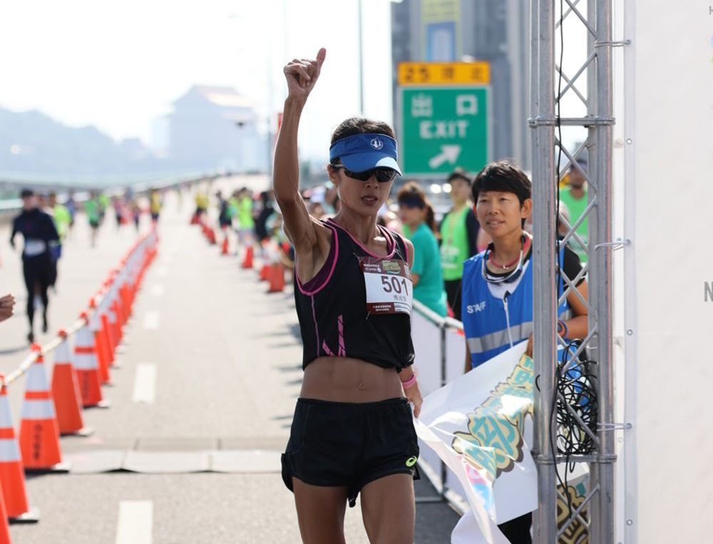 2020台北國道馬拉松  傅淑萍史無前例三連霸 