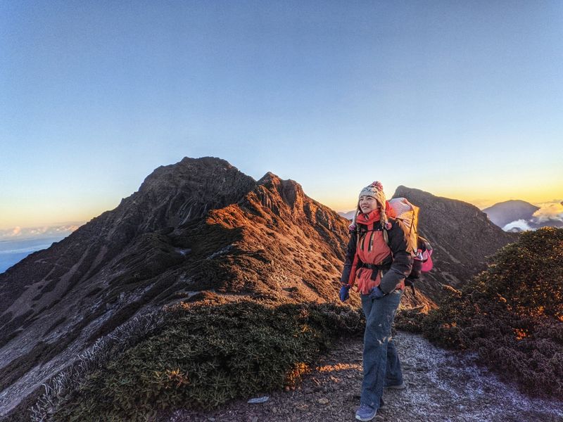 山林女神詹喬愉帶隊中央山脈凈山