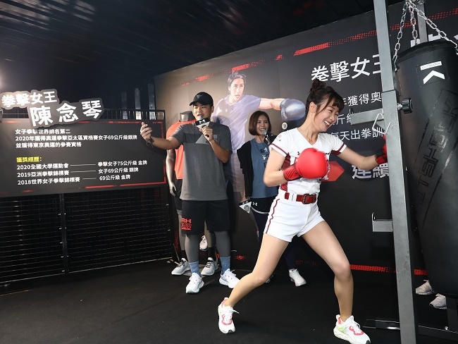UNDER ARMOUR武裝擂台